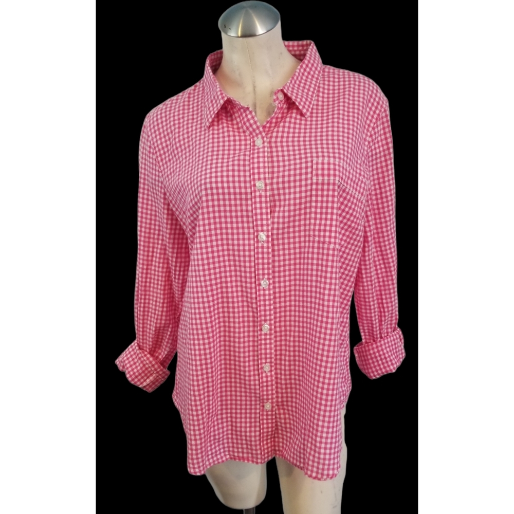 Oh so cute Ellen Tracy Size XL Pink White Button Up Shirt
